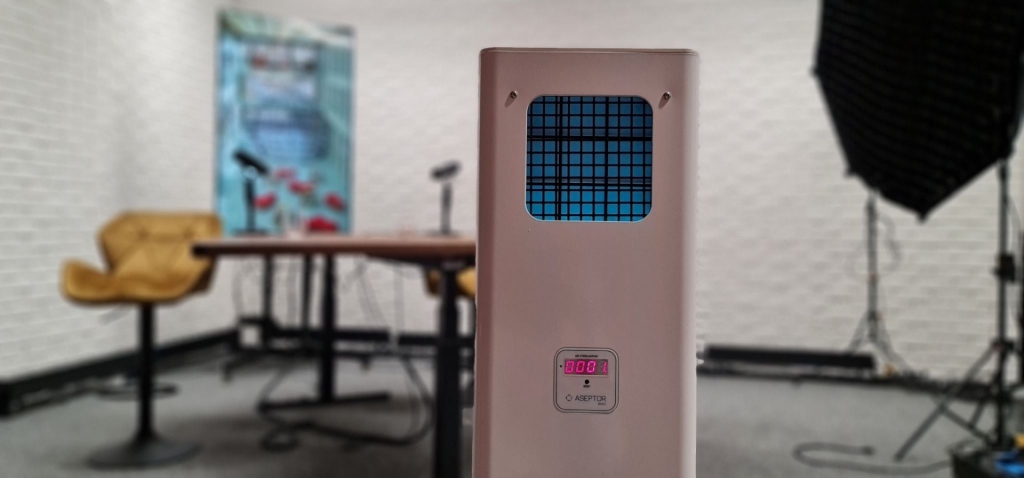 medium studio nagran